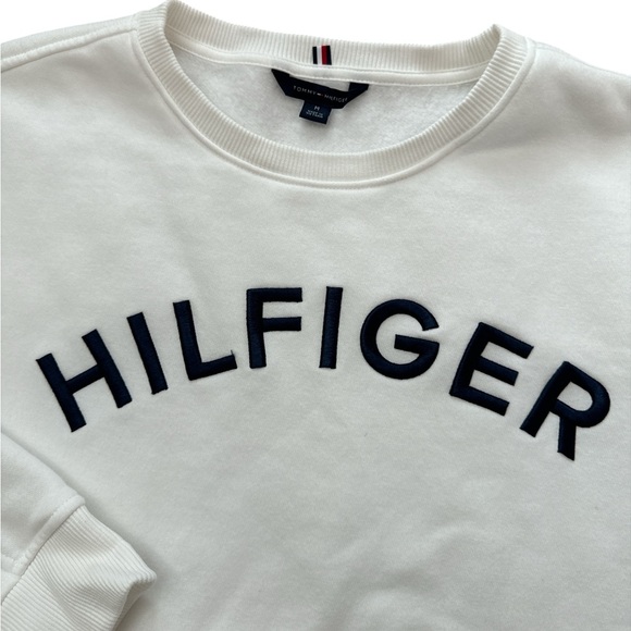 Y2K Tommy Hilfiger Women’s Spell Out Crop Style White Sweatshirt‎ Size Medium - Picture 1 of 9